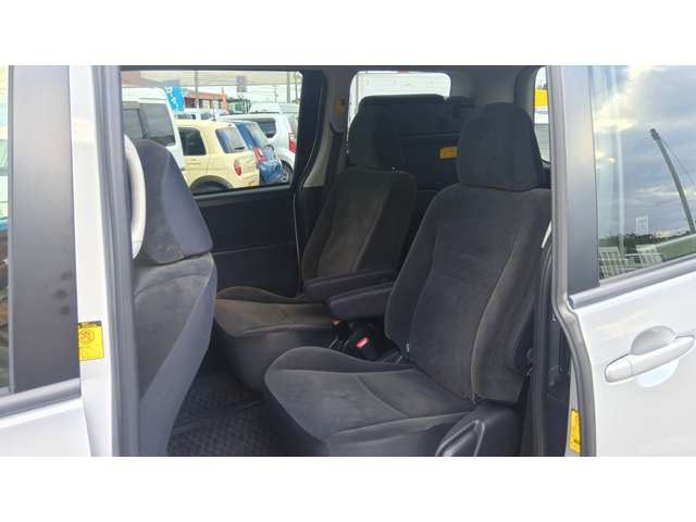 トヨタ ヴォクシー ２．０ Ｘ Ｌエディション ４ＷＤ H22年 (東北) 99