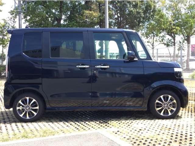 ホンダ Ｎ　ＢＯＸ カスタム ６６０ R6年 (近畿) 99
