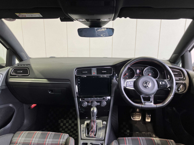 フォルクスワーゲン ゴルフ ＧＴＩ H29年 (近畿) 99