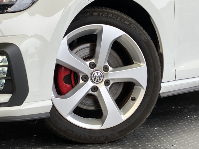 フォルクスワーゲン ゴルフ ＧＴＩ H29年 (近畿) 99