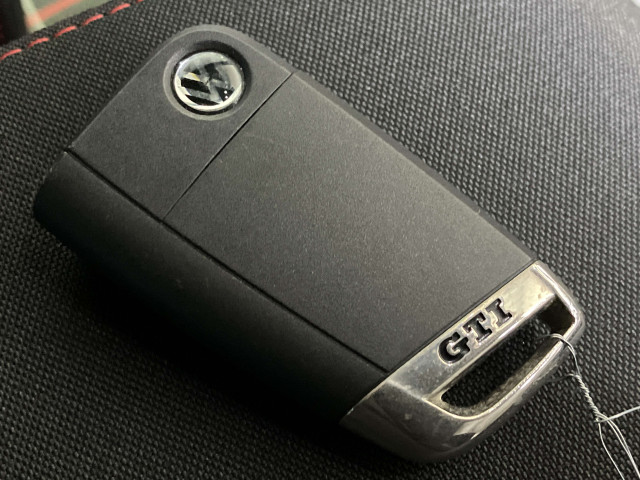 フォルクスワーゲン ゴルフ ＧＴＩ H29年 (近畿) 99