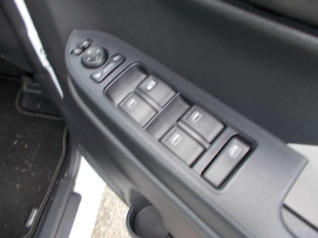 ダイハツ タント ６６０ Ｘ リミテッド R7年 (近畿) 99