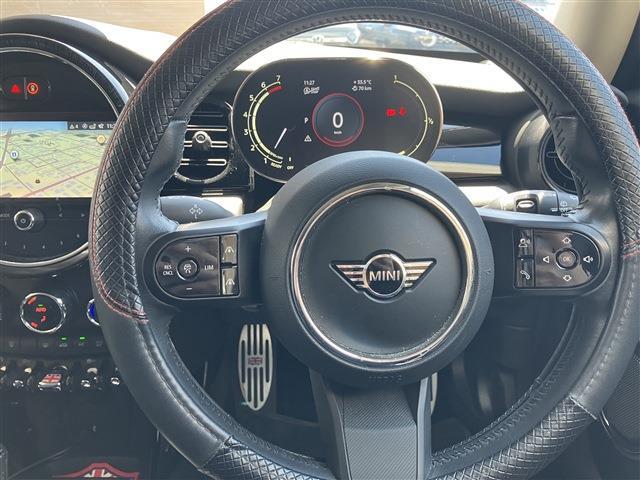 ミニ ミニ クーパーＳ ３ドア ＤＣＴ R3年 (中国) 99