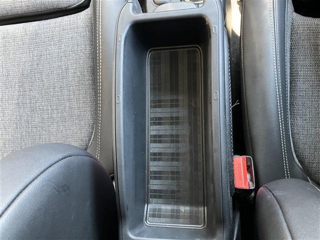 ミニ ミニ クーパーＳ ３ドア ＤＣＴ R3年 (中国) 99