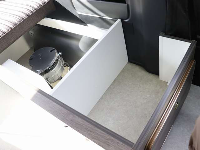 トヨタ ハイエースバン ロータスＲＶ H30年 (東海) 99