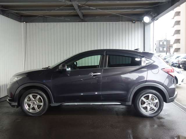 ホンダ ヴェゼル １．５ ハイブリッド Ｘ ４ＷＤ H27年 (北海道) 99