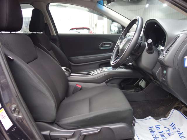ホンダ ヴェゼル １．５ ハイブリッド Ｘ ４ＷＤ H27年 (北海道) 99