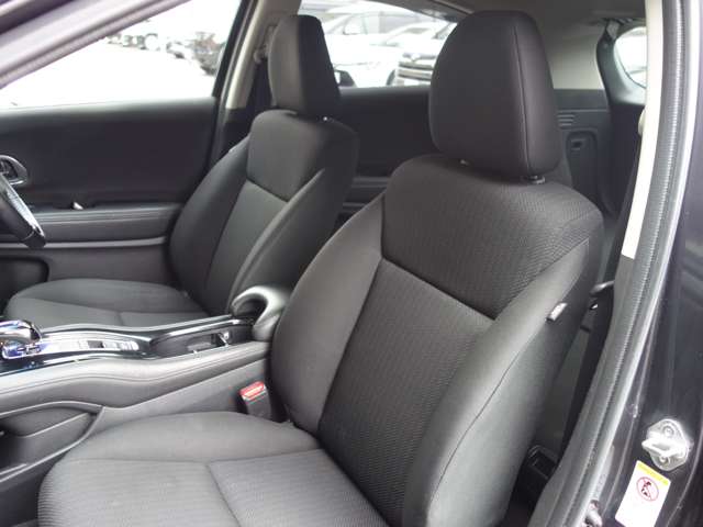 ホンダ ヴェゼル １．５ ハイブリッド Ｘ ４ＷＤ H27年 (北海道) 99