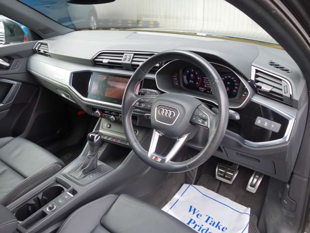 アウディ Ｑ３　スポーツバック ３５ ＴＤＩ クワトロ Ｓライン ディーゼルターボ ４ＷＤ R3年 (北海道) 99