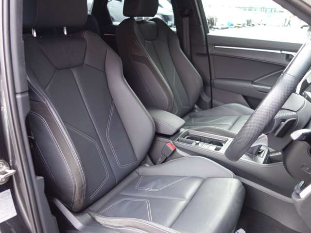 アウディ Ｑ３　スポーツバック ３５ ＴＤＩ クワトロ Ｓライン ディーゼルターボ ４ＷＤ R3年 (北海道) 99