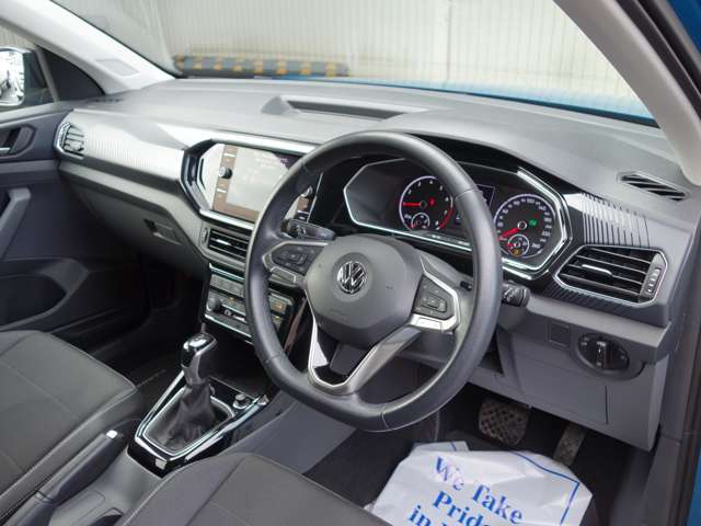 フォルクスワーゲン Ｔ－ＣＲＯＳＳ ＴＳＩ １ＳＴ R2年 (北海道) 99