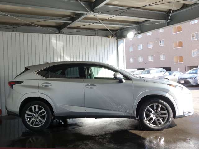 レクサス ＮＸ３００ｈ ３００Ｈ バージョンＬ ４ＷＤ H26年 (北海道) 99