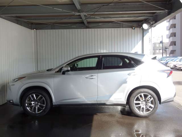 レクサス ＮＸ３００ｈ ３００Ｈ バージョンＬ ４ＷＤ H26年 (北海道) 99