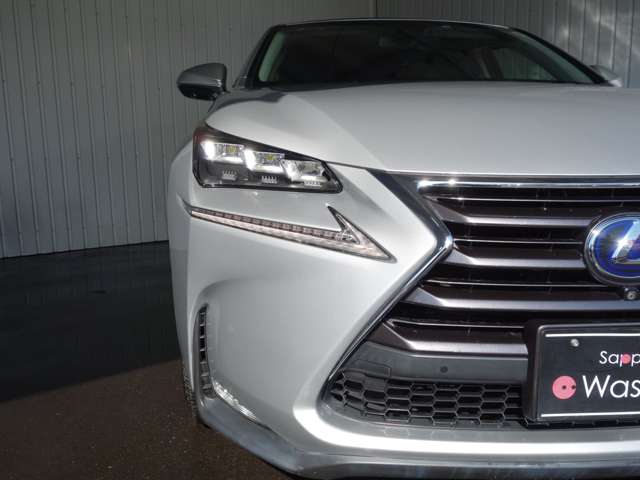 レクサス ＮＸ３００ｈ ３００Ｈ バージョンＬ ４ＷＤ H26年 (北海道) 99