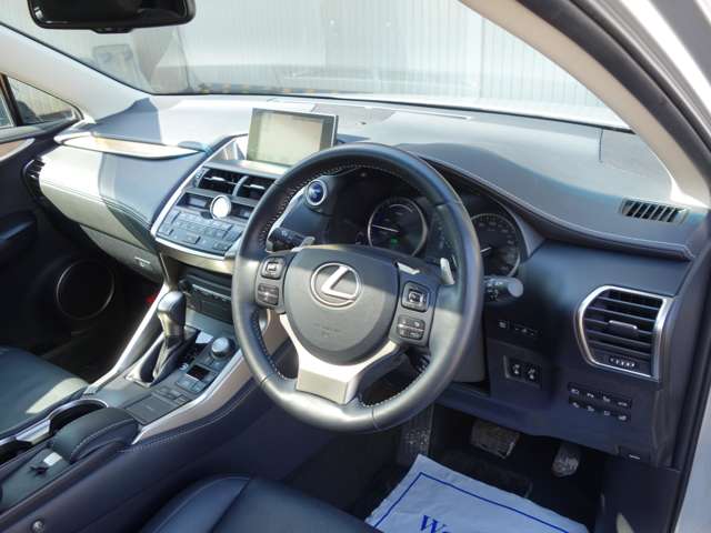 レクサス ＮＸ３００ｈ ３００Ｈ バージョンＬ ４ＷＤ H26年 (北海道) 99