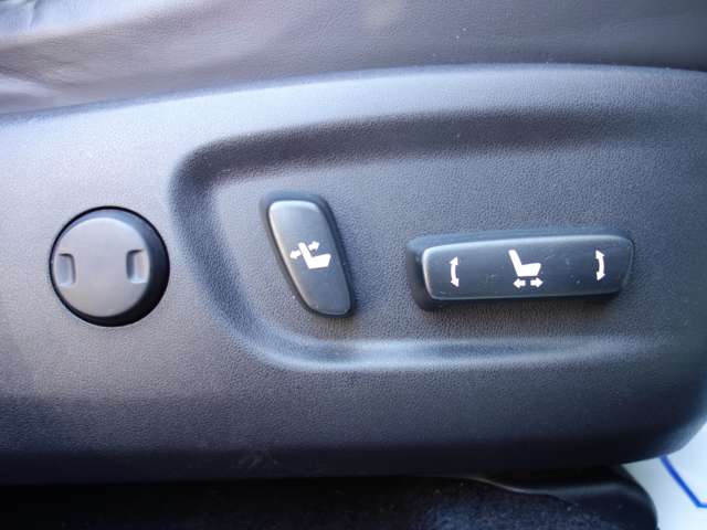レクサス ＮＸ３００ｈ ３００Ｈ バージョンＬ ４ＷＤ H26年 (北海道) 99