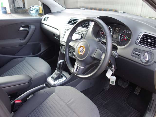 フォルクスワーゲン ポロ ＴＳＩ　ハイライン H22年 (北海道) 99