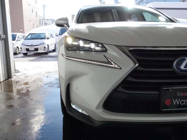 レクサス ＮＸ３００ｈ ３００Ｈ Ｉパッケージ ４ＷＤ H27年 (北海道) 99