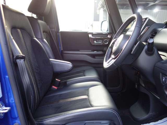 ホンダ Ｎ　ＢＯＸ カスタム ６６０ Ｇ ＥＸ ターボ ホンダセンシング ４ＷＤ H30年 (北海道) 99