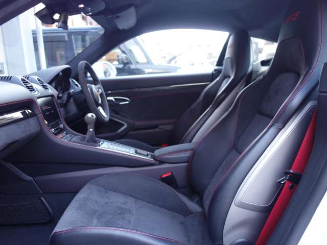 ポルシェ ７１８ケイマン ＧＴＳ　４．０ R2年 (北海道) 99