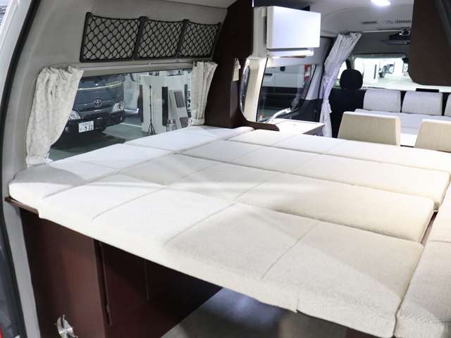 トヨタ ハイエースバン キャンピング R8年 (北海道) 99