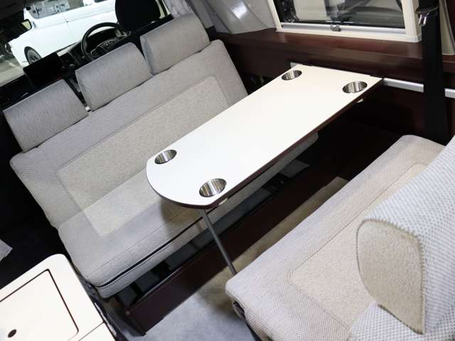 トヨタ ハイエースバン キャンピング R8年 (北海道) 99