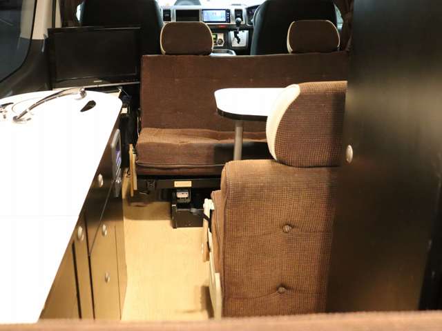 トヨタ ハイエースバン キャンピング H26年 (北海道) 99