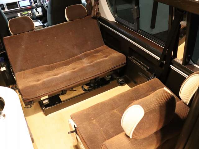 トヨタ ハイエースバン キャンピング H26年 (北海道) 99