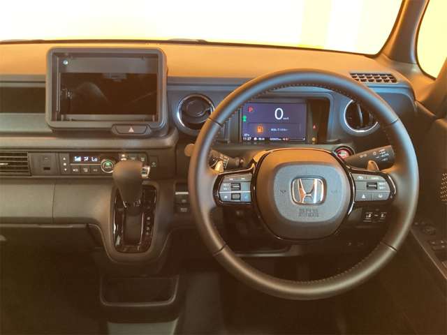ホンダ Ｎ　ＢＯＸ カスタム ６６０ ターボ R8年 (近畿) 99