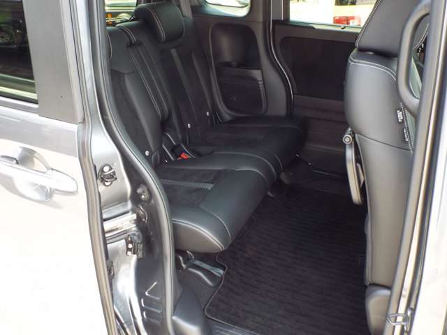 ホンダ Ｎ　ＢＯＸ カスタム ６６０ Ｌ ターボ R3年 (近畿) 99