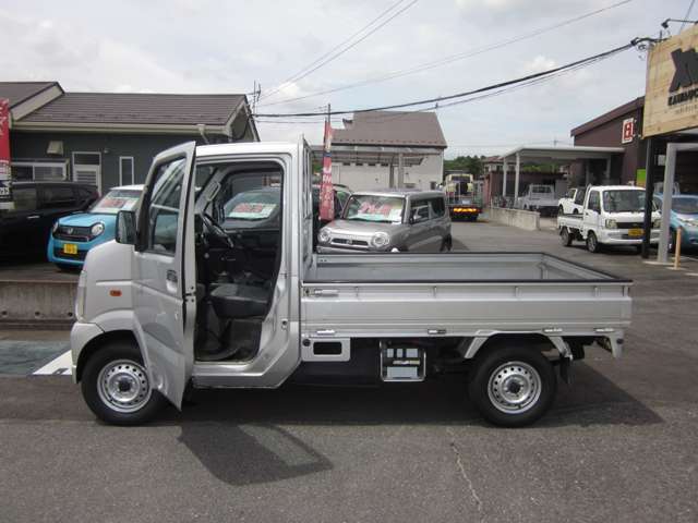 スズキ キャリイトラック ６６０ ＫＣエアコン・パワステ ３方開 ４ＷＤ H17年 (関東) 99