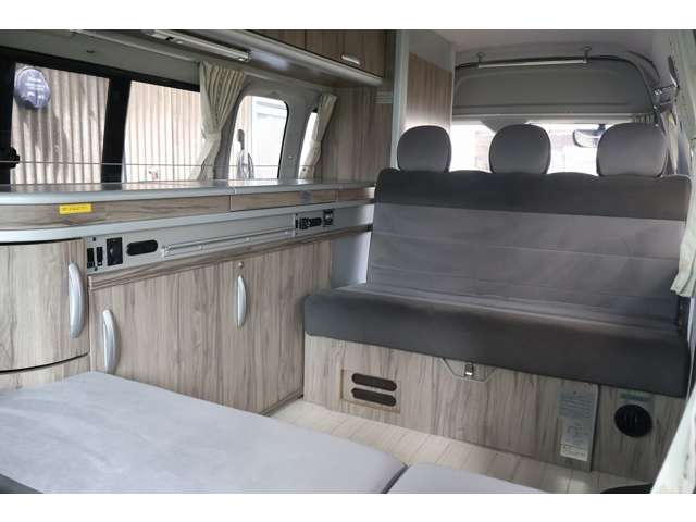 トヨタ ハイエースバン キャンピングカーファーストカスタム２ＷＤ H21年 (東北) 99