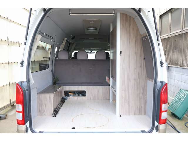トヨタ ハイエースバン キャンピングカーファーストカスタム２ＷＤ H21年 (東北) 99