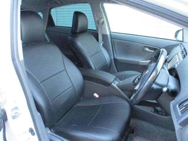 トヨタ プリウス １．８ Ｓ ツーリングセレクション H23年 (近畿) 99