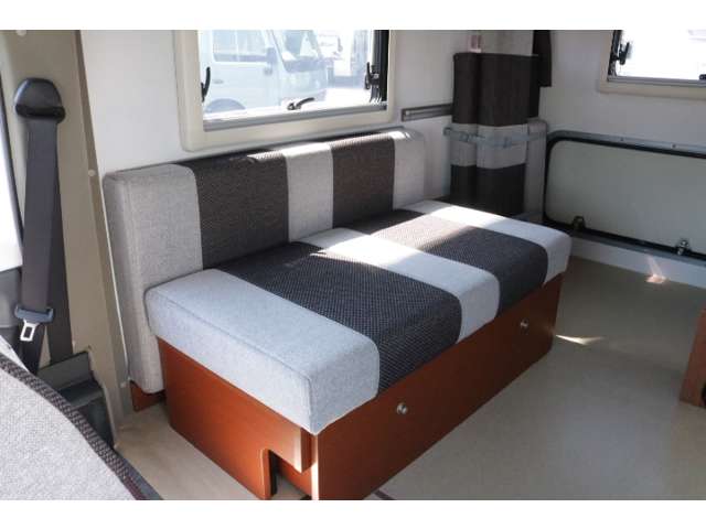 スズキ キャリイバン インディアナＲＶ R6年 (中国) 99