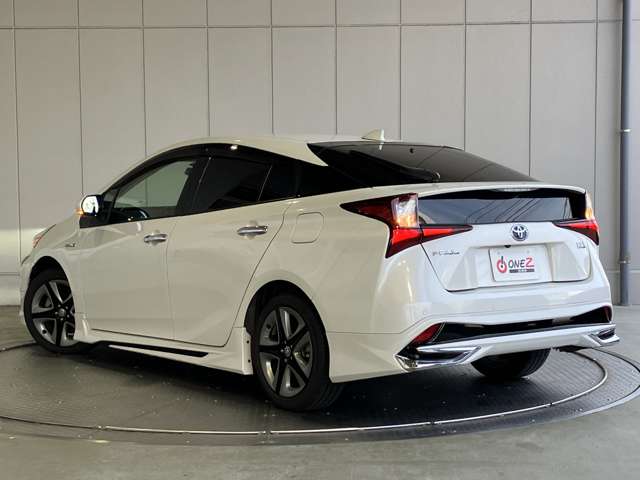 トヨタ プリウス １．８ Ｓ ツーリングセレクション R2年 (近畿) 99