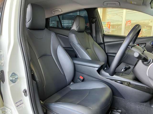 トヨタ プリウス １．８ Ｓ ツーリングセレクション R2年 (近畿) 99