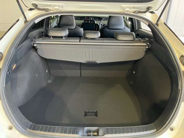トヨタ プリウス １．８ Ｓ ツーリングセレクション R2年 (近畿) 99