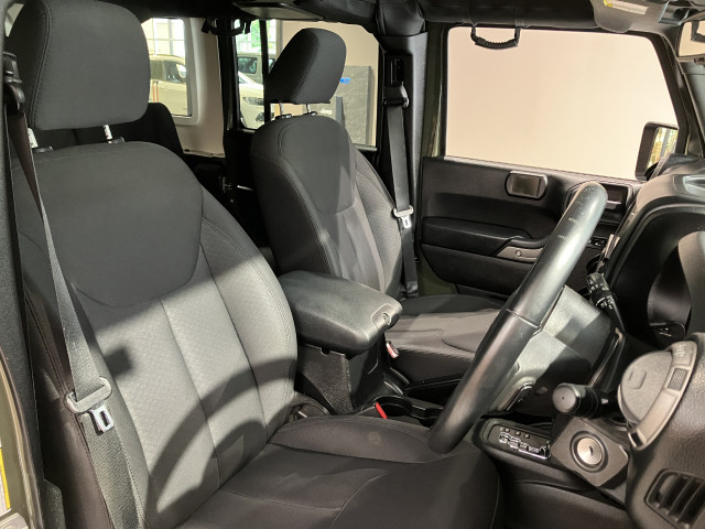 ジープ ラングラー　アンリミテッド アンリミテッド スポーツ ４ＷＤ H27年 (関東) 99