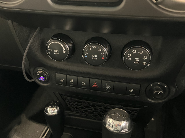 ジープ ラングラー　アンリミテッド アンリミテッド サハラ ４ＷＤ H30年 (関東) 99