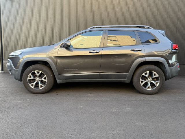 ジープ チェロキー トレイルホーク ４ＷＤ H27年 (関東) 99