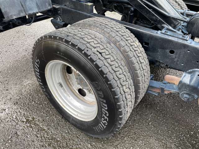 日野自動車 デュトロ ４．０ 全低床 ディーゼルターボ H27年 (九州・沖縄) 99