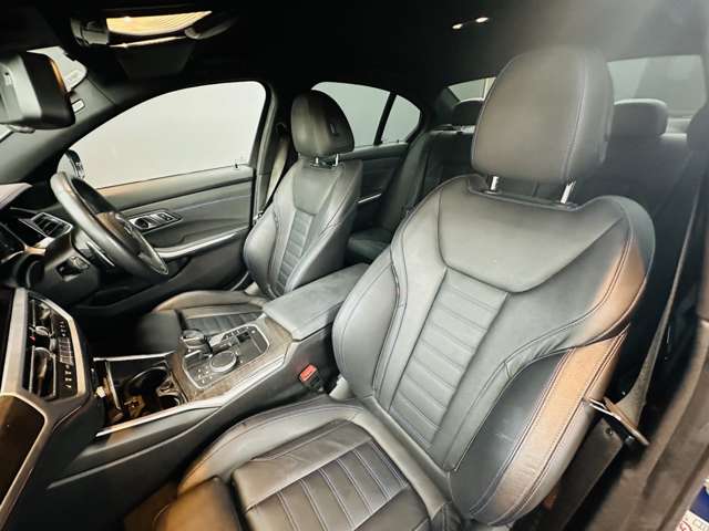 ＢＭＷ ３シリーズ ３３０ｉ　Ｍスポーツ R1年 (関東) 99