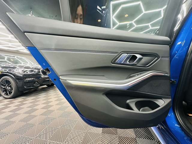 ＢＭＷ ３シリーズ ３３０ｉ　Ｍスポーツ R1年 (関東) 99