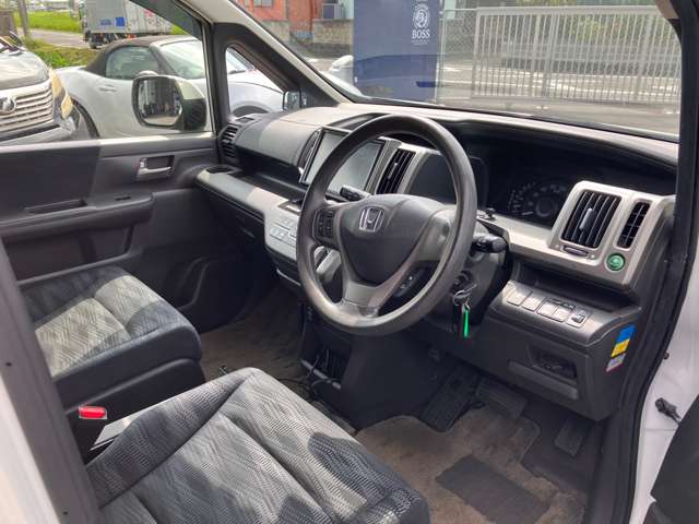ホンダ ステップワゴン ２．０ Ｇ Ｅ セレクション H25年 (東海) 99