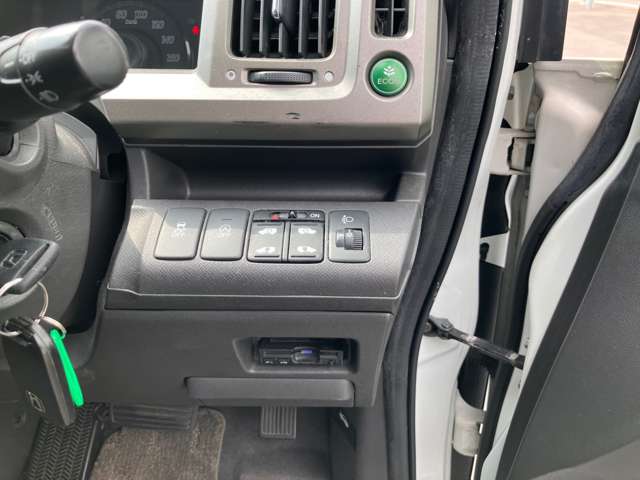 ホンダ ステップワゴン ２．０ Ｇ Ｅ セレクション H25年 (東海) 99
