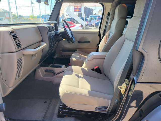 ジープ ラングラー サハラ ハードトップ ４ＷＤ H16年 (関東) 99