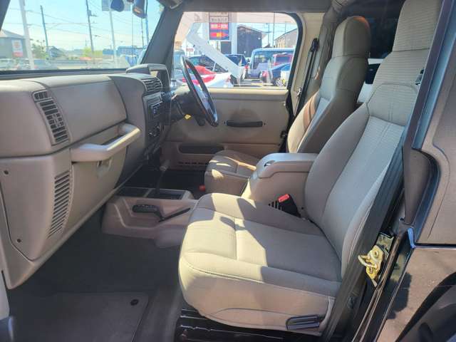 ジープ ラングラー サハラ ハードトップ ４ＷＤ H16年 (関東) 99