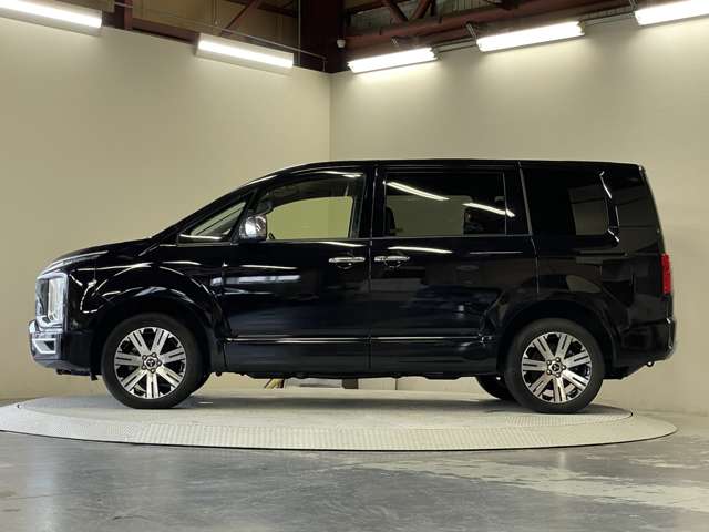 三菱 デリカ　Ｄ：５ ２．２ Ｐ ディーゼルターボ ４ＷＤ R6年 (甲信越・北陸) 99