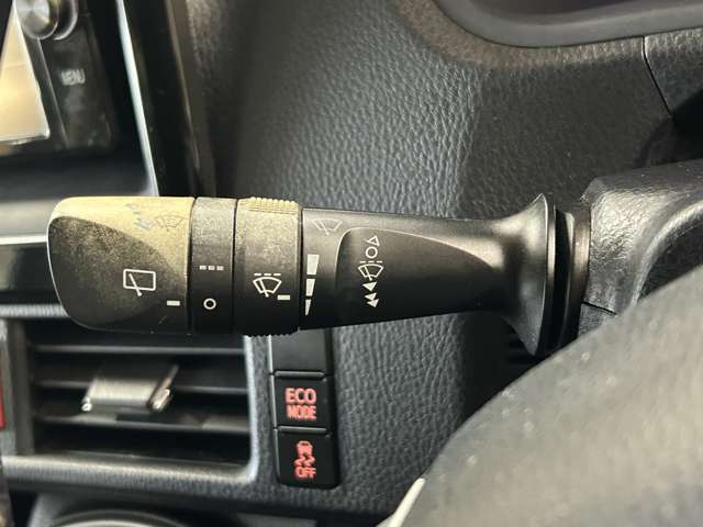 トヨタ ヴォクシー ２．０ ＺＳ H28年 (甲信越・北陸) 99